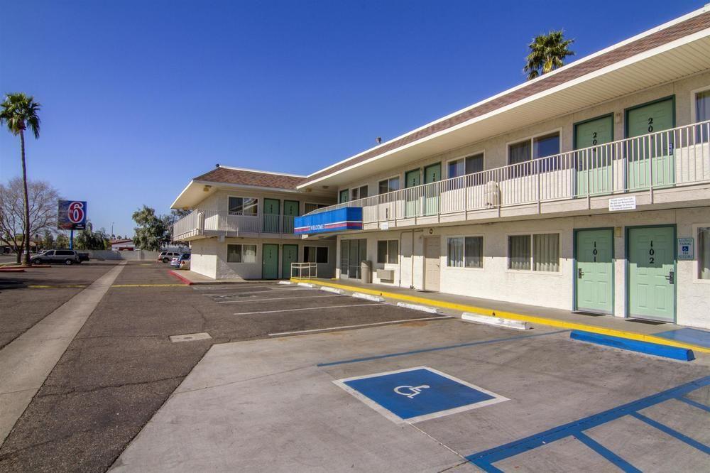 Motel 6 Mesa North Exterior photo