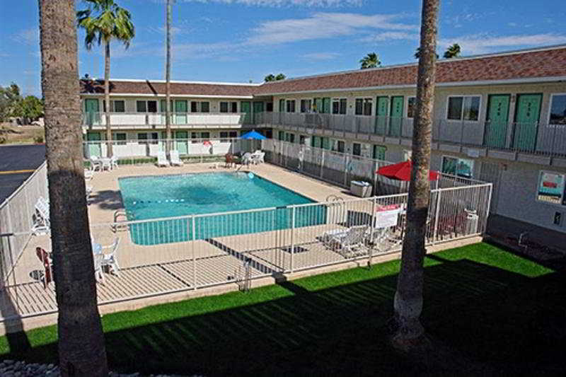 Motel 6 Mesa North Exterior photo